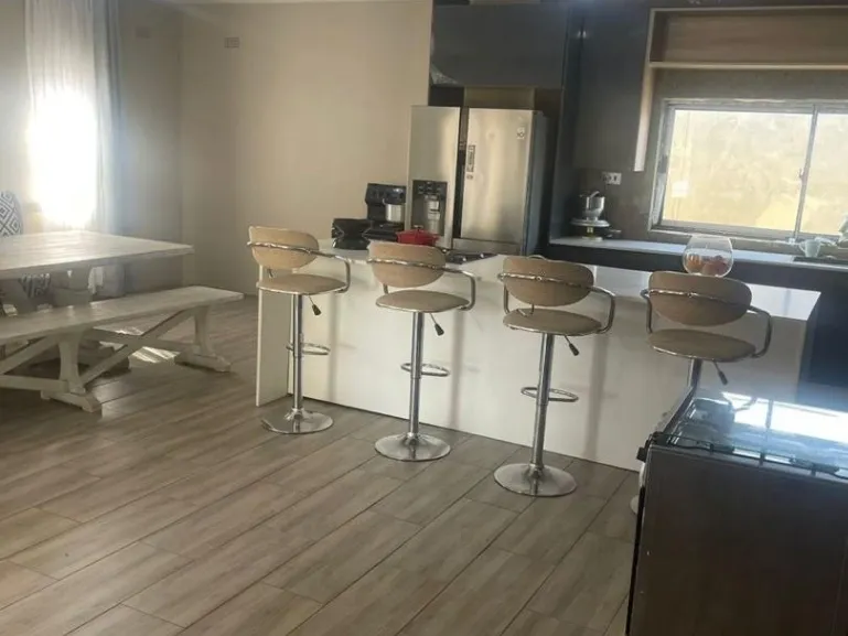 View 8