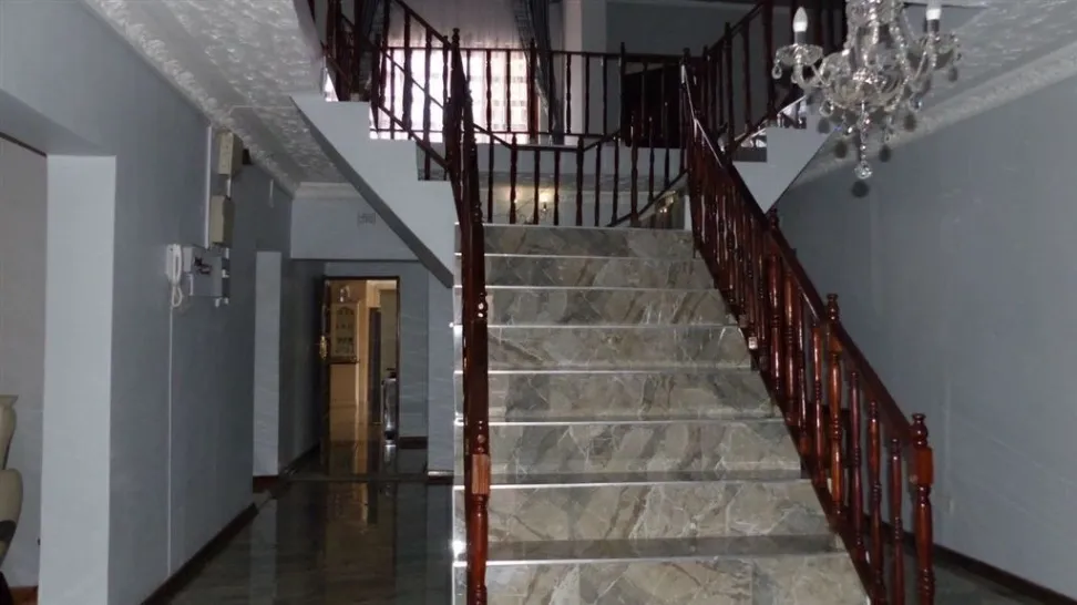 View 8