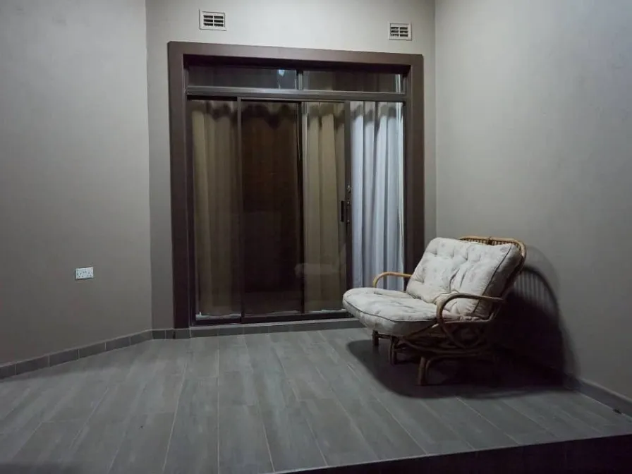 View 12