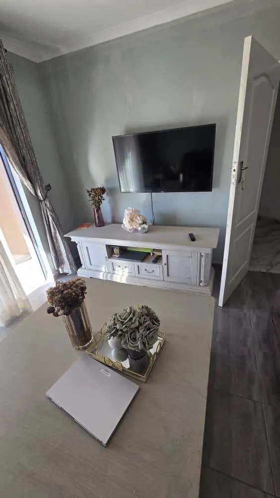 View 16
