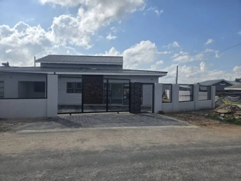 Luxurious 3 Bed House