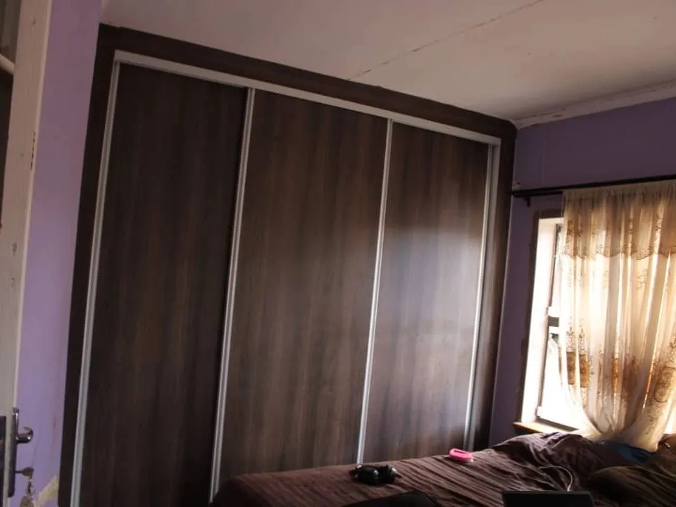 View 10
