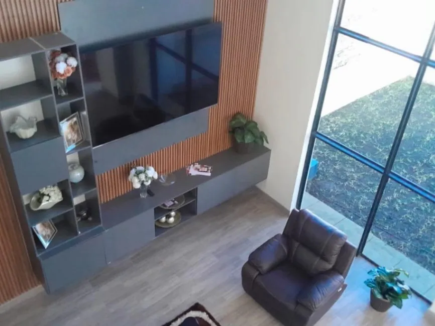 View 18