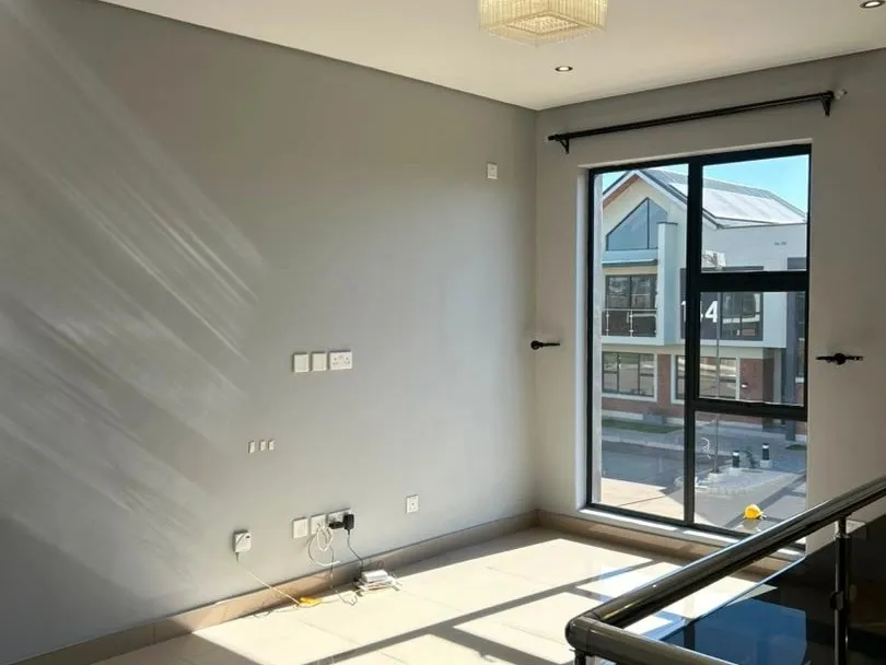 View 25
