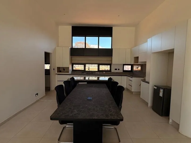 View 16