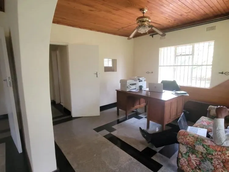 View 25